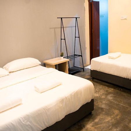 Homestay 5 Minute Walk To Hukm กัวลาลัมเปอร์ ภายนอก รูปภาพ